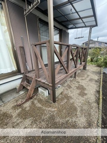 3DK Detached House for Rent in Miyakonojo, Miyazaki - Thumbnail 2