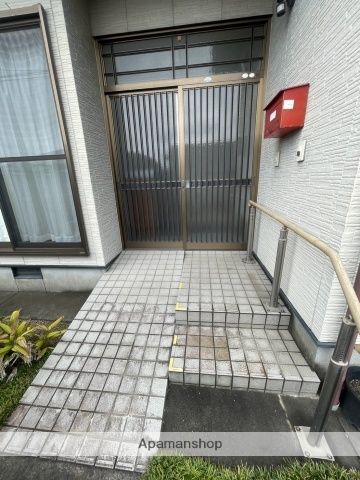 3DK Detached House for Rent in Miyakonojo, Miyazaki - Thumbnail 4