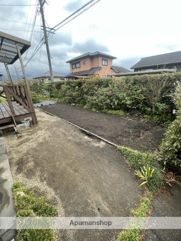 3DK Detached House for Rent in Miyakonojo, Miyazaki - Thumbnail 3