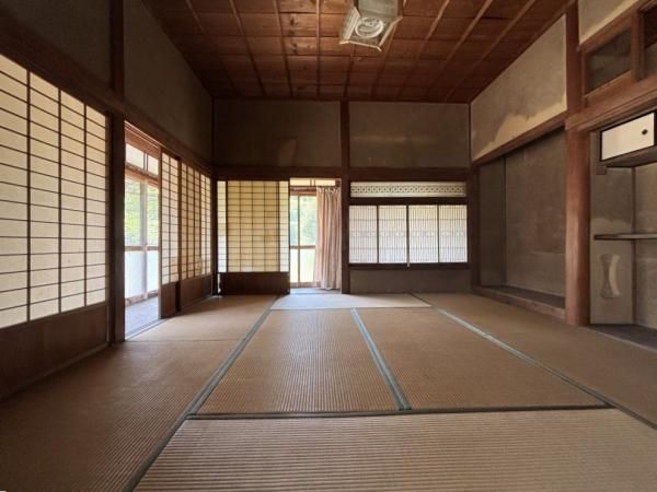 Traditional 5SDK House for Sale in Tamagawa, Imabari City - Thumbnail 2
