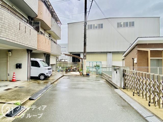 4LDK House for Sale in Kadoma City, Osaka - Thumbnail 4