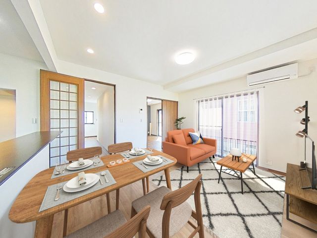 Renovated 4LDK House in Yokkaichi with Parking - Thumbnail 4
