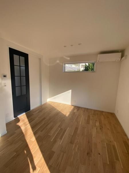 Modern 3LDK House with Solar Power in Kobe Suma Ward - Thumbnail 2