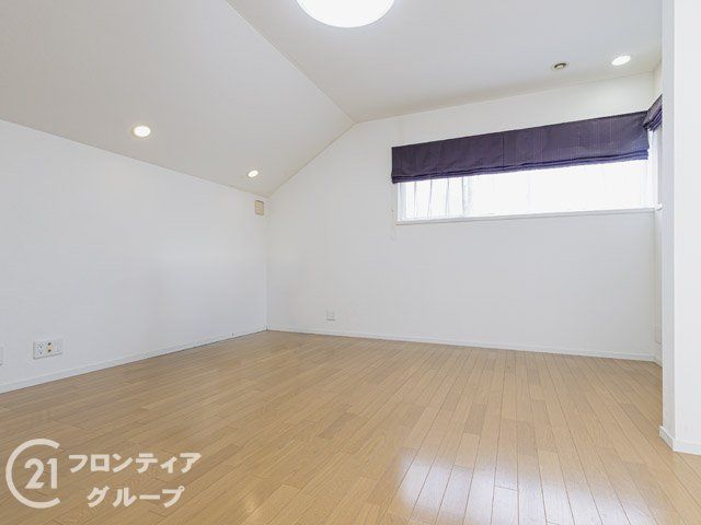 Sumitomo Forestry 4LDK Custom Home in Kobe's Shioya - Thumbnail 3