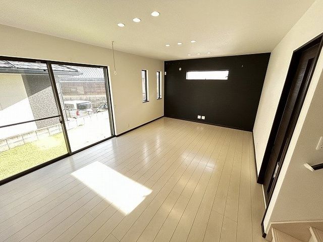3LDK Detached House for Sale in Kameyama, Mie - 93.97 sqm - Thumbnail 3