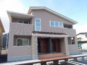 2LDK Apartment for Rent in Maniwa City, Okayama - Thumbnail 3