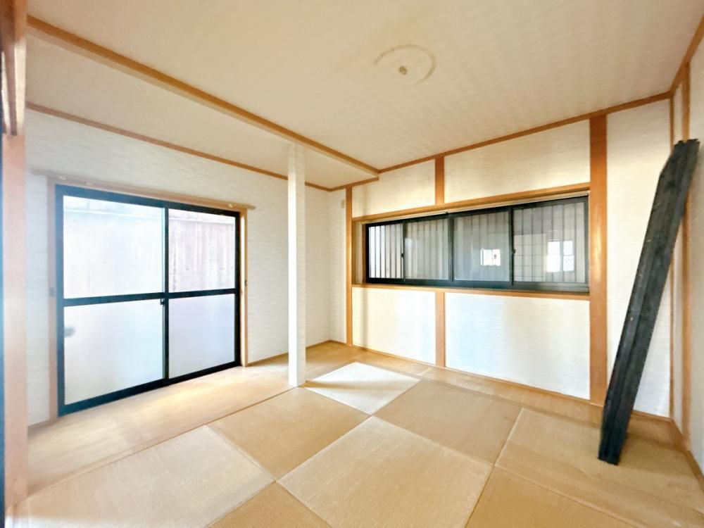 4LDK Detached House for Sale in Neyagawa, Osaka - Thumbnail 4