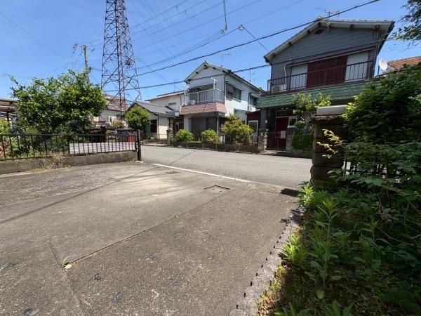 5DK Detached House for Sale in Tajiri, Wakayama City - Thumbnail 2