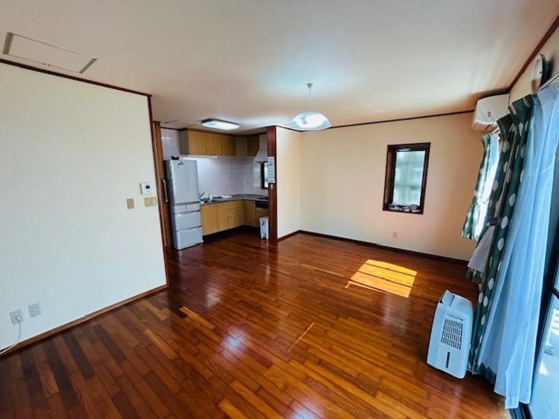 3LDK RC House for Sale in Uruma, Okinawa - 90 sqm - Thumbnail 4