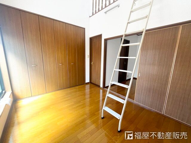 4LDK House for Sale in Hirakata City, Osaka - Thumbnail 4