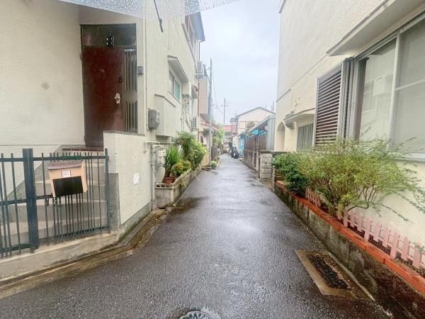 4K House with Garden for Sale in Higashiosaka, Osaka - Thumbnail 2