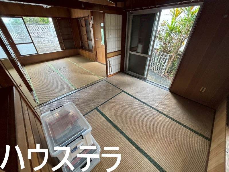 5LDK Detached House for Sale in Kitana-kagusuku Village, Okinawa - Thumbnail 2