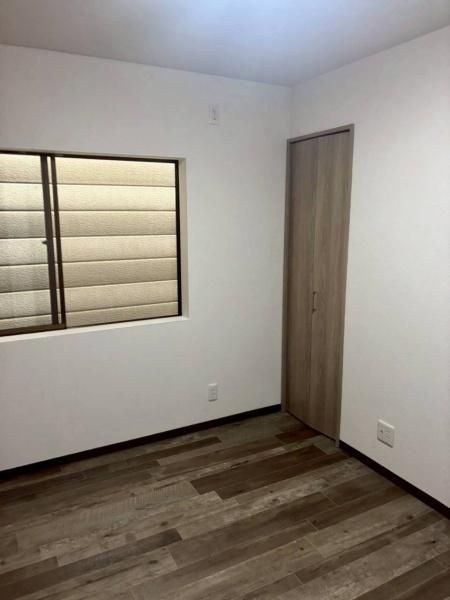 3SLDK Family Home with 2025 Renovation Near Tokuan Station, Osaka - Thumbnail 4