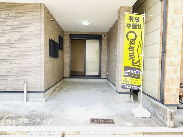 4LDK Steel-Framed House for Sale in Ikuno-ku, Osaka - Thumbnail 2