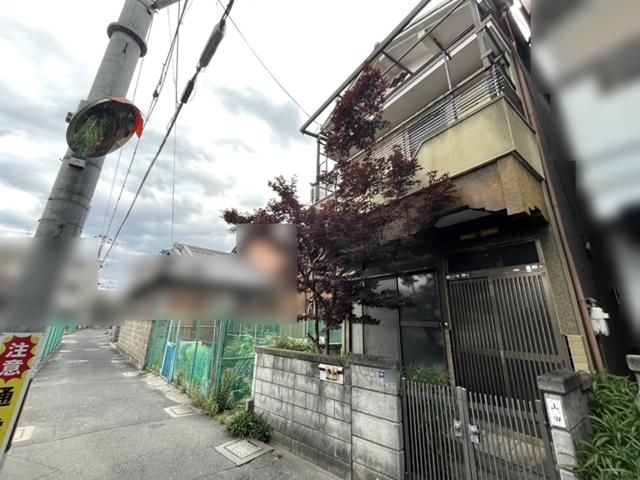 3DK Detached House for Sale near Oowada Station, Kadoma - Thumbnail 2