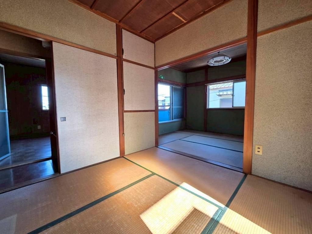 5DK Terraced House for Sale near Takawashi Station, Habikino - Thumbnail 3