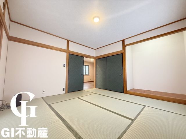 4LDK House by Sumitomo Forestry in Kyotanabe, Kyoto - Thumbnail 4