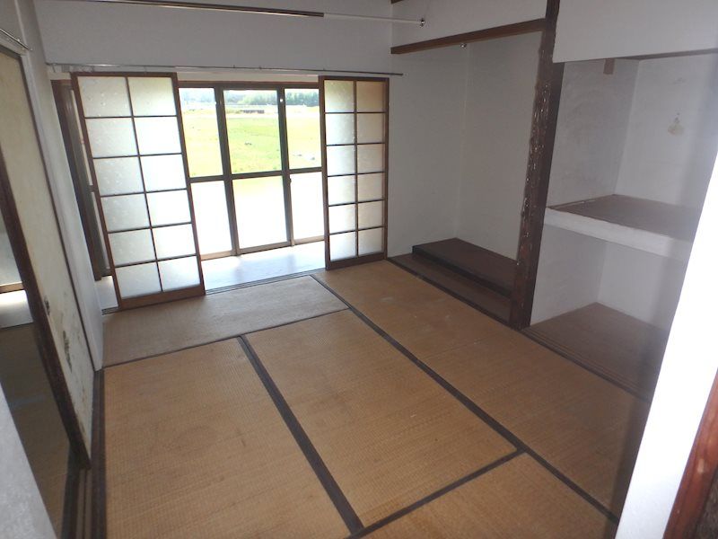 Vacant 3DK House for Sale in Suzuka, Mie - 64 sqm - Thumbnail 4