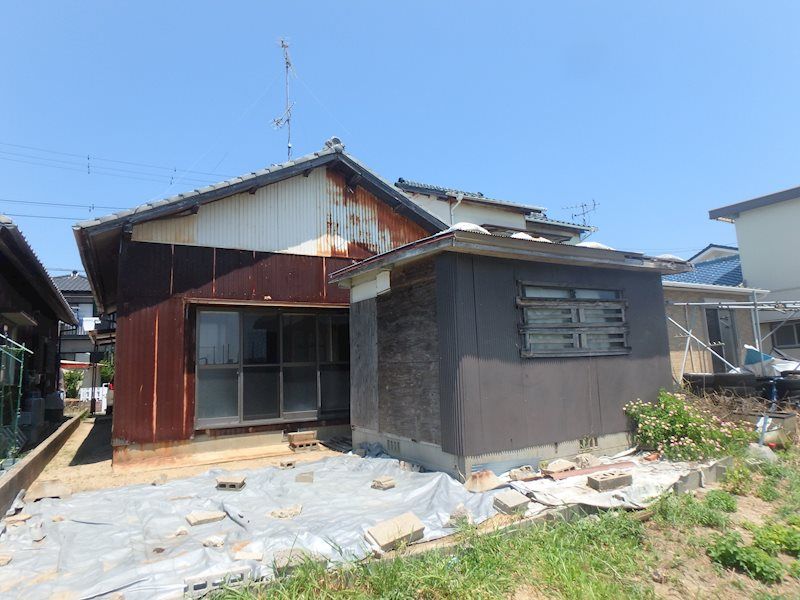 Vacant 3DK House for Sale in Suzuka, Mie - 64 sqm - Thumbnail 2