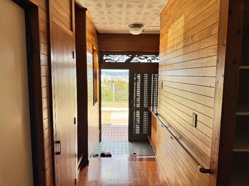 4LDK House for Sale in Haebaru, Okinawa - 131.96 sqm - Thumbnail 2