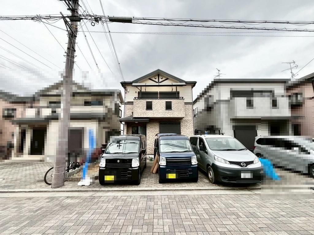 Renovated 4LDK Family House for Sale in Sakai, Osaka - Thumbnail 2