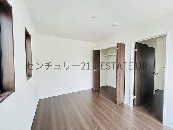 Modern 4LDK House for Sale in Kirishima, Kagoshima - Thumbnail 3