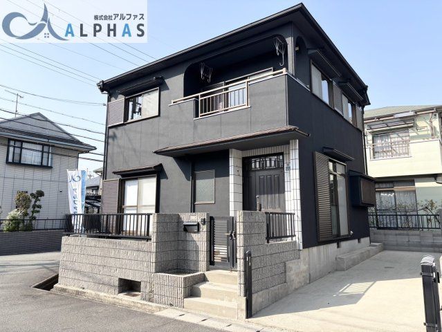 Renovated 4SLDK Corner Lot House in Kobe Nishi Ward - Thumbnail 2