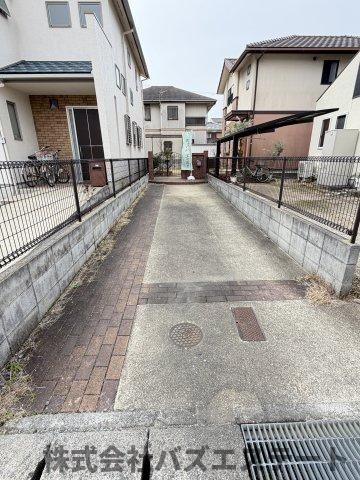 4SLDK House for Sale Near Yōka Station in Himeji - Thumbnail 2