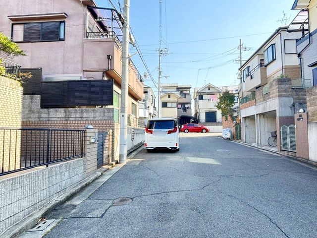 5SLDK Detached House with Garden for Sale in Sakai, Osaka - Thumbnail 4