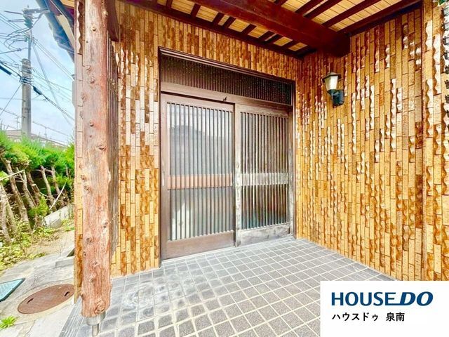 6DK Detached House with Garage for Sale in Sennan City, Osaka - Thumbnail 2