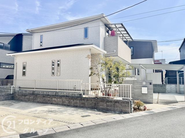 4LDK House for Sale in Kizugawa City, Kyoto - Thumbnail 2