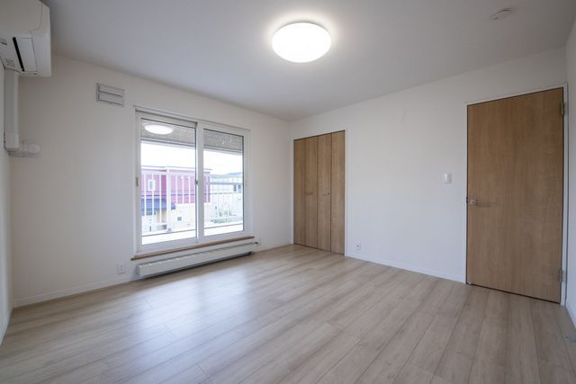 Renovated 4-Bedroom Corner Lot House in Ebetsu, Hokkaido - Thumbnail 4