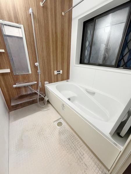 5LDK House for Sale in Kaizuka, Osaka - 120m2 - Thumbnail 4