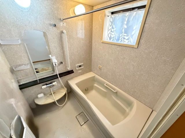 4LDK House for Sale in Kadoma, Osaka – 91.98 sqm - Thumbnail 4