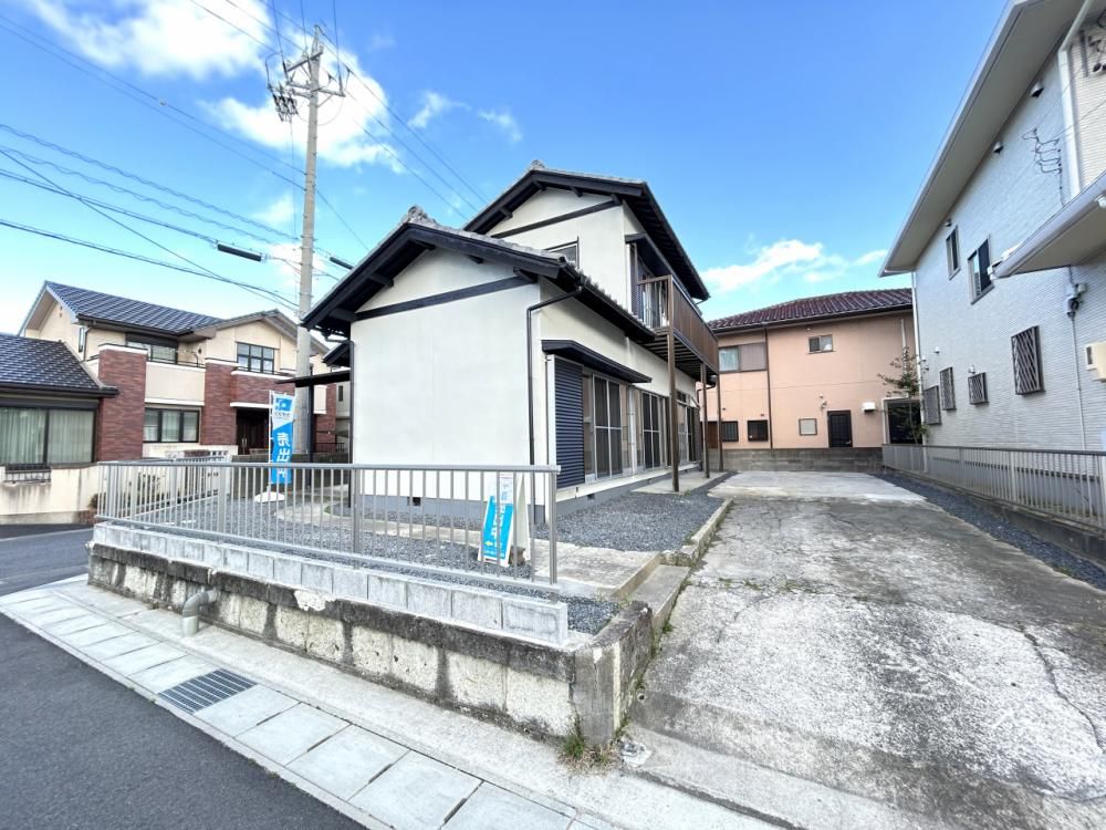 Renovated 4LDK House in Suzuka, Mie - 86.52 sqm - Thumbnail 2