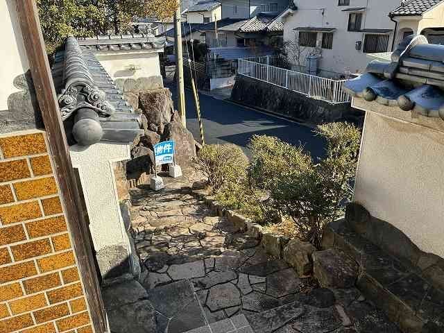 Traditional 6DK House on 115 Tsubo Plot in Kami-Gori, Hyogo - Thumbnail 2