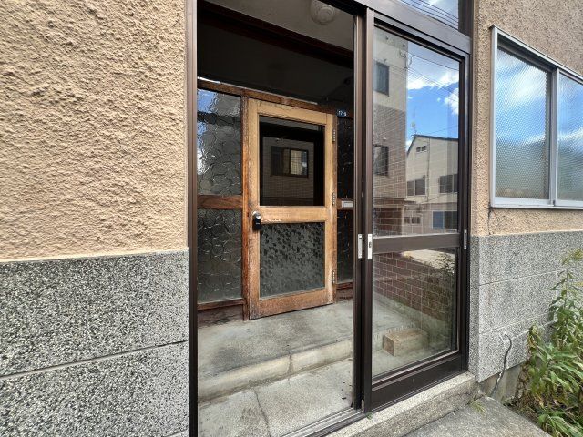 7LDK Wooden House for Sale in Otaru, Hokkaido - Near Minami-Otatu Station - Thumbnail 3