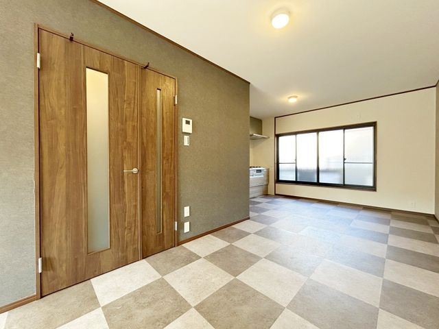 4LDK Detached House for Sale in Hirakata, Osaka - Thumbnail 4
