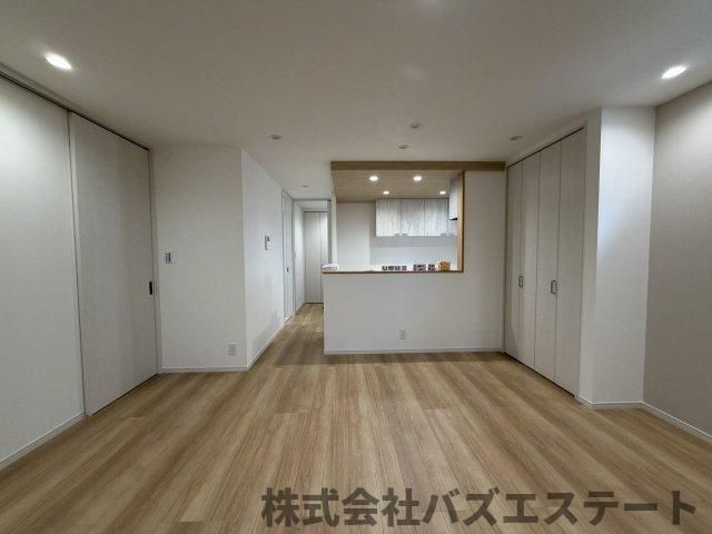 Modern 3LDK House for Sale in Himeji, Hyogo - Thumbnail 4