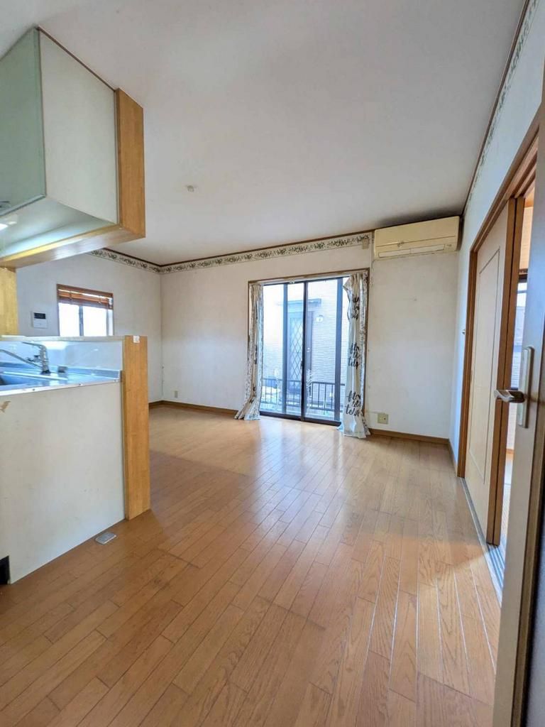 4LDK Detached House for Sale in Kakogawa City, Hyogo - Thumbnail 2