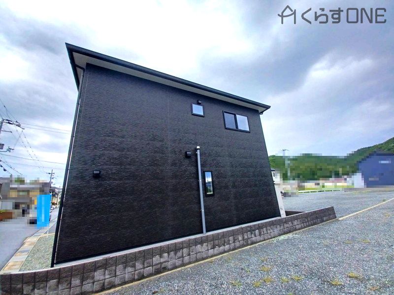 New 3LDK House for Sale in Himeji, Hyogo - 98 sqm - Thumbnail 3