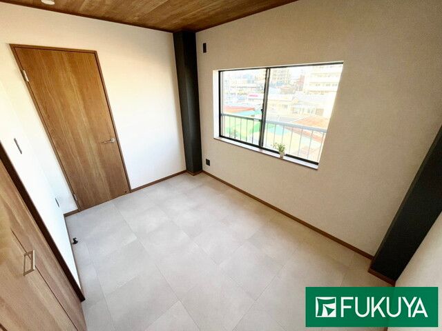 Renovated 3LDK House for Sale in Kadoma City, Osaka - Thumbnail 3