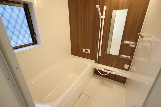 4SLDK Detached House for Sale in Suzuka City, Mie - Thumbnail 3