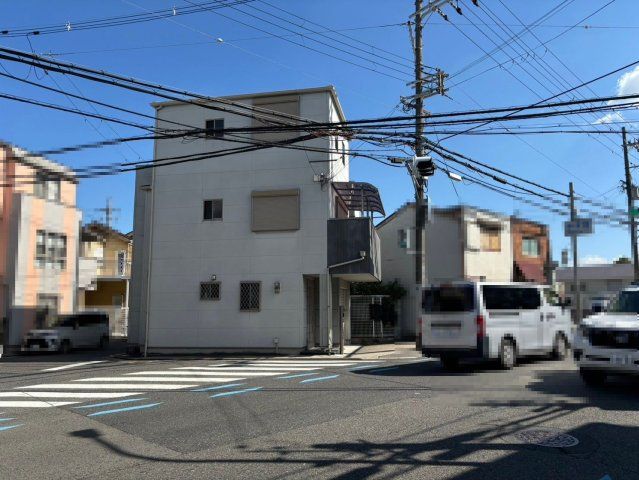 2LDK Steel-Frame House for Sale in Sakai, Osaka - Corner Lot - Thumbnail 4