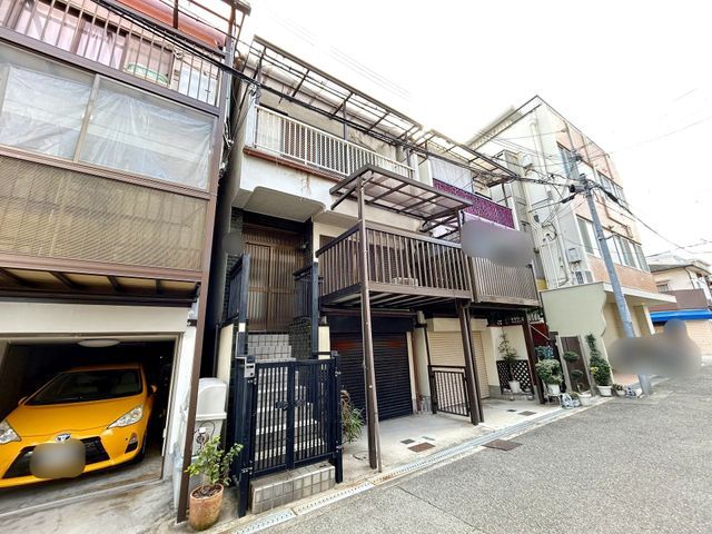 Terrace House for Sale in Toyonashi, Osaka - 6 Min Walk to Shonai Stn - Thumbnail 2