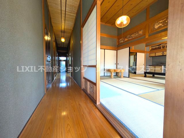 6SLDK House for Sale in Nankoku City, Kochi - Thumbnail 4