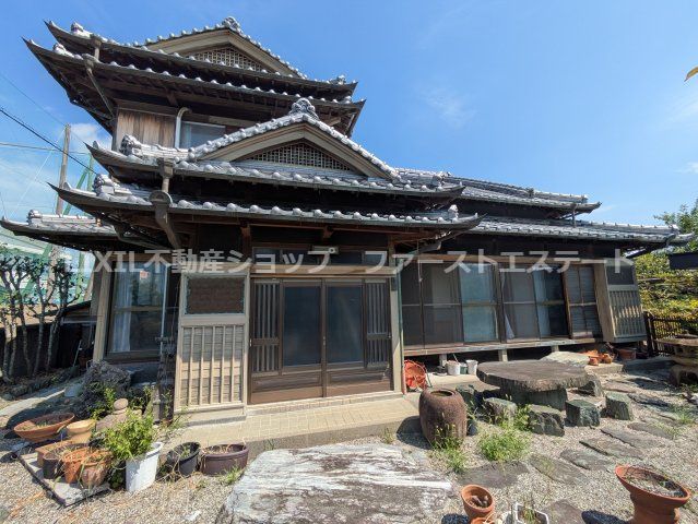 6SLDK House for Sale in Nankoku City, Kochi - Thumbnail 2