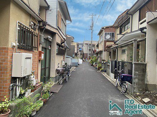 Terrace House for Sale in Sakyo Ward, Kyoto - 4K, 53.87 sqm - Thumbnail 2
