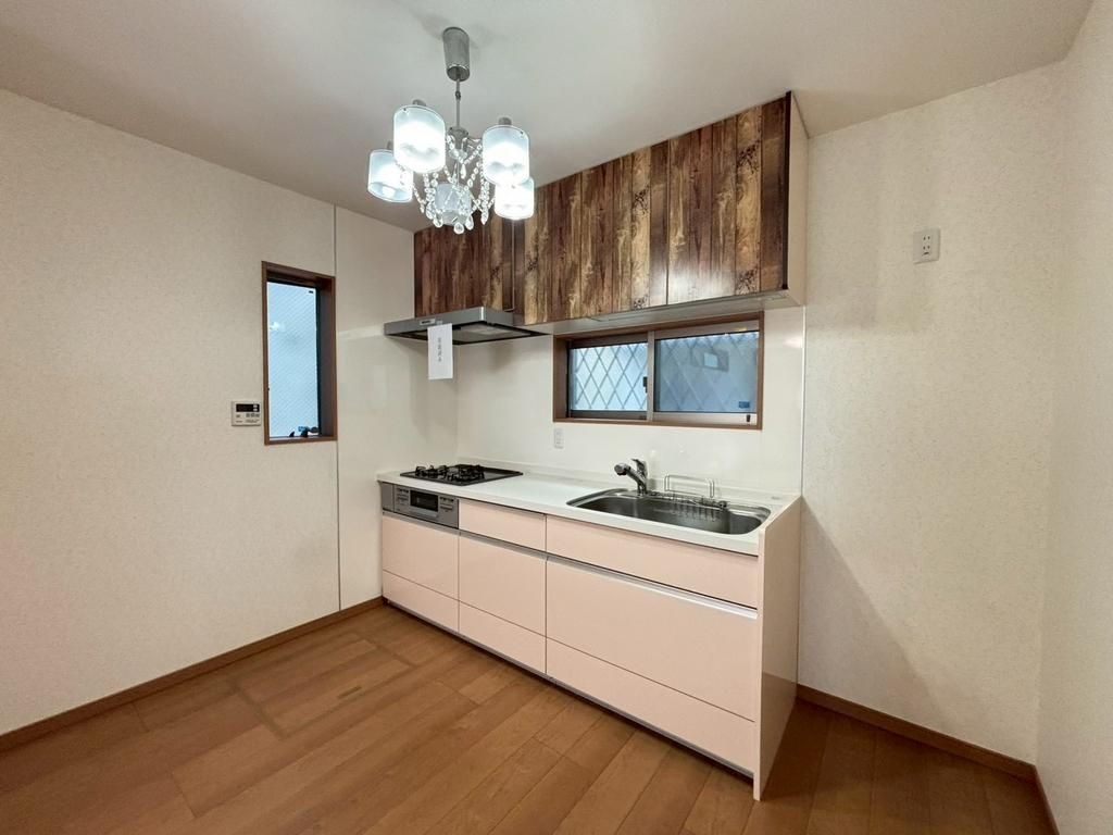 2SLDK Detached House for Sale in Sakai, Osaka - Built 2015 - Thumbnail 2