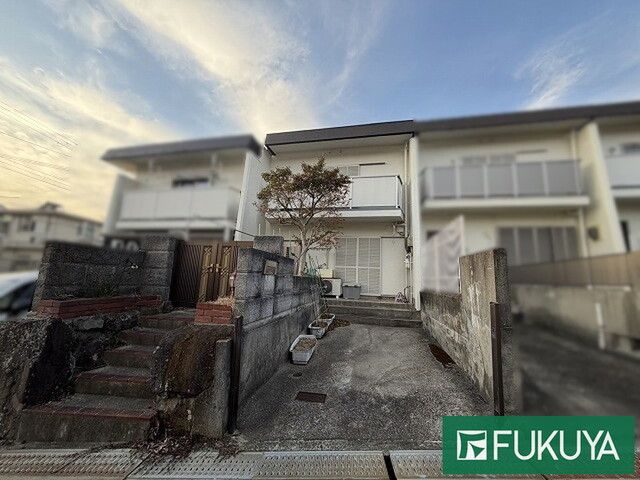 3LDK Terrace House for Sale in Kobe's Suma Ward - Thumbnail 4
